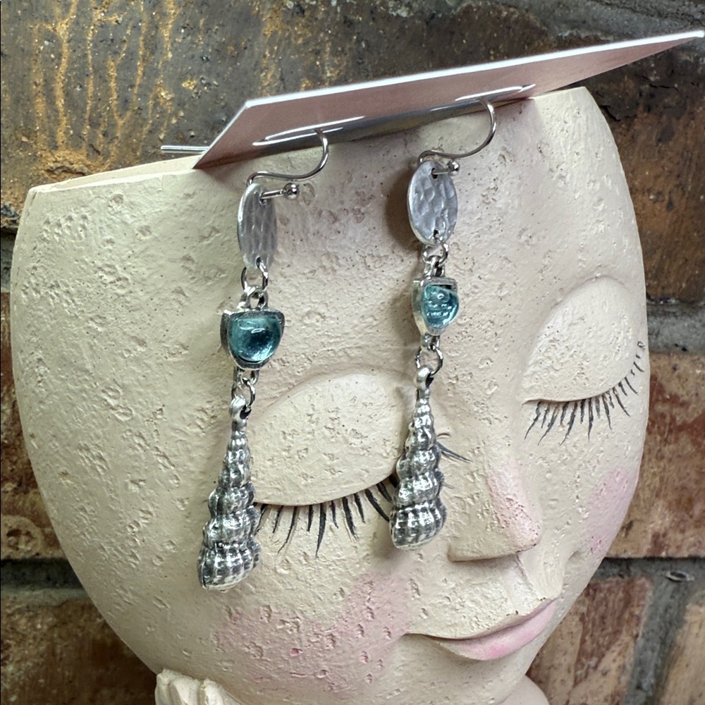 Seashell Silver Tone Dangle Earrings - image 3
